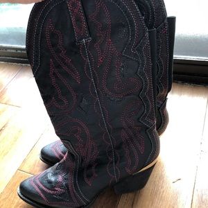 Black and red cowboy boots.